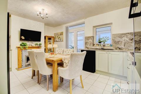 2 bedroom terraced house for sale, Wycliffe Road West, Wyken, Coventry