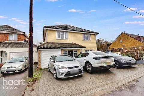5 bedroom detached house for sale, Pound Lane, Basildon