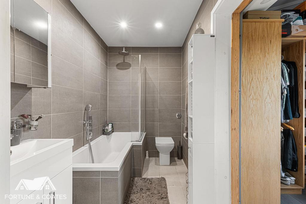 Great Auger Street 15.jpg