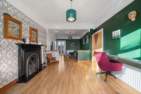 3 bedroom end of terrace house for sale, Evered Avenue, Liverpool L9