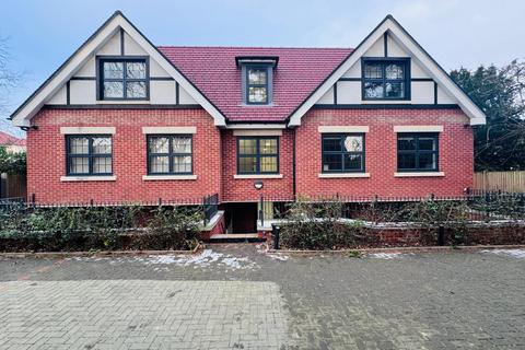 2 bedroom ground floor flat to rent, Sudbury Hill Close, Wembley HA0