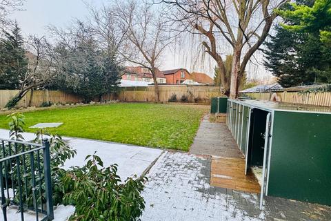 2 bedroom ground floor flat to rent, Sudbury Hill Close, Wembley HA0