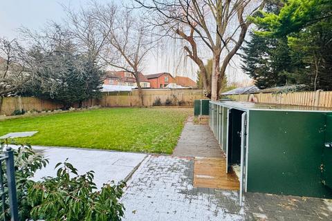 2 bedroom ground floor flat to rent, Sudbury Hill Close, Wembley HA0