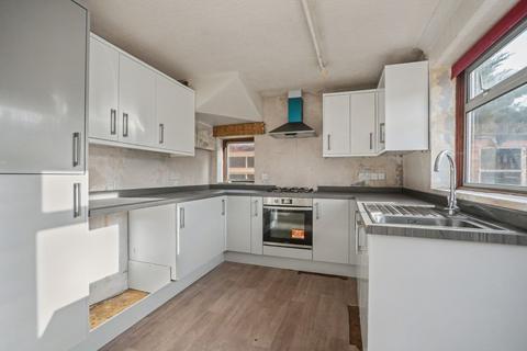 3 bedroom semi-detached house for sale, 118 Bathurst Road, Staplehurst, Tonbridge, Kent, TN12 0LL