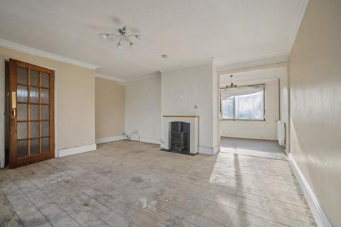 3 bedroom semi-detached house for sale, 118 Bathurst Road, Staplehurst, Tonbridge, Kent, TN12 0LL