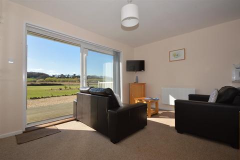 2 bedroom semi-detached bungalow for sale, SALTERNS VILLAGE, SEAVIEW