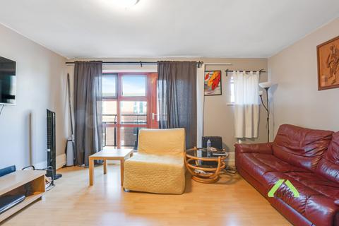 1 bedroom flat for sale, Southwark, SE15