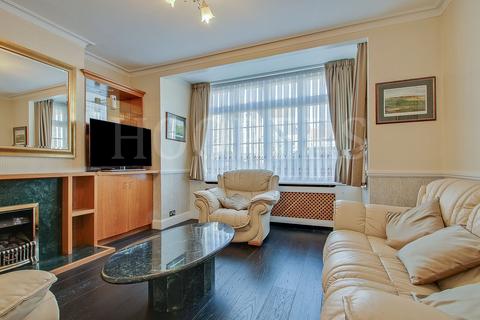 4 bedroom semi-detached house for sale, Gladstone Park Gardens, London, NW2