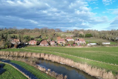 undefined, Lossenham Lane, Newenden, Cranbrook