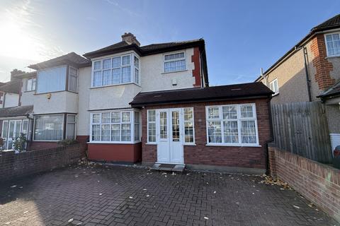 Elmstead Avenue, Wembley, HA9