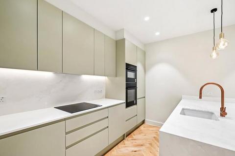undefined, Southwick Mews, London W2