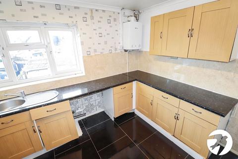 2 bedroom maisonette for sale, Ripley Road, Belvedere, DA17