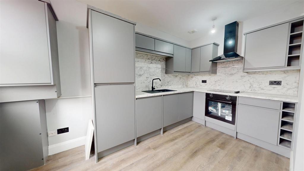 Flat-5-Crossley-Street-04152025 155447.jpg