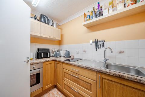 1 bedroom apartment for sale, The Crescent, Eastleigh, Hampshire
