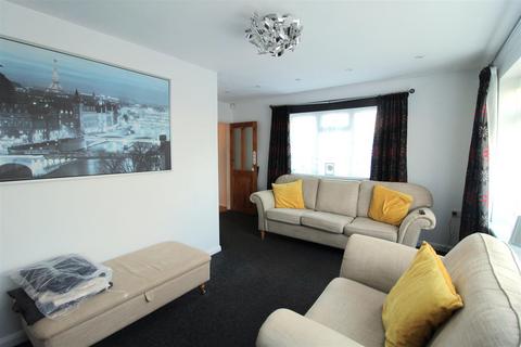 2 bedroom detached bungalow for sale, Wing Road, Leysdown-On-Sea, Sheerness
