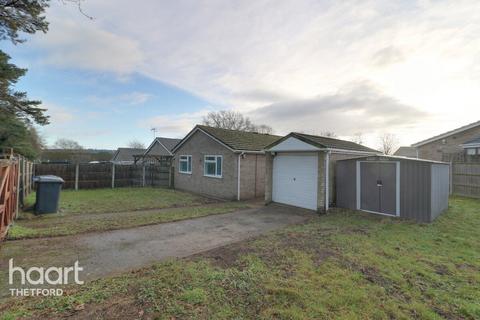 2 bedroom detached bungalow for sale, Oaklands Drive, Brandon