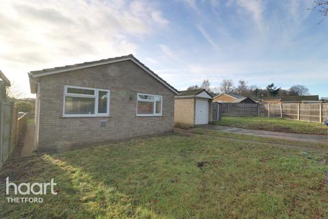 2 bedroom detached bungalow for sale, Oaklands Drive, Brandon