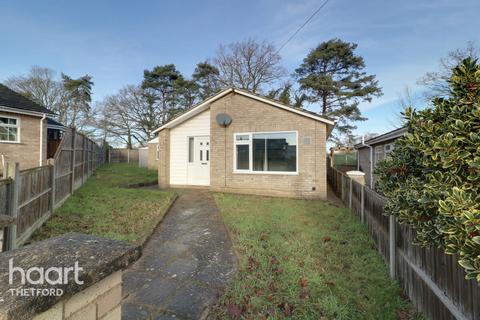 2 bedroom detached bungalow for sale, Oaklands Drive, Brandon