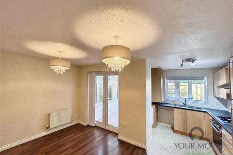 3 bedroom terraced house to rent, Cape Gardens, Oldham OL2
