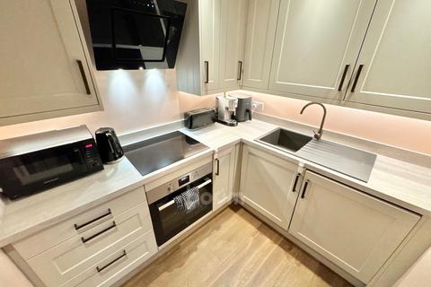 2 bedroom flat for sale, Sinclair Drive, Battlefield