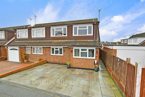 4 bedroom semi-detached house for sale, Cross Avenue, Wickford, Essex