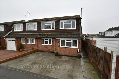 undefined, Cross Avenue, Wickford SS12