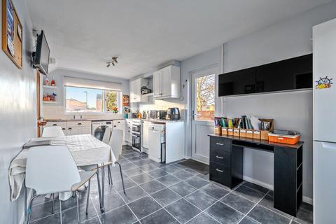 3 bedroom end of terrace house for sale, Tees Farm Road, Colden Common, Winchester, Hampshire, SO21