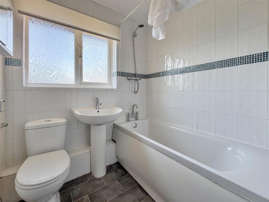 Bathroom.jpeg