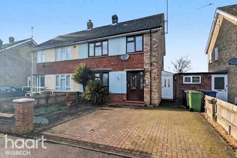 3 bedroom semi-detached house for sale, Grosvenor Road, Wisbech
