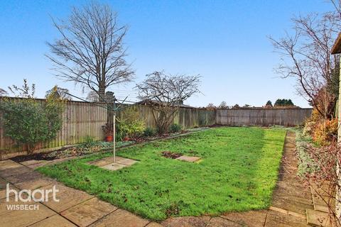 3 bedroom semi-detached house for sale, Grosvenor Road, Wisbech