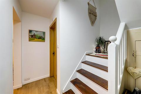 3 bedroom end of terrace house for sale, Loder Gardens, Broadwater, West Sussex, BN14 7AZ