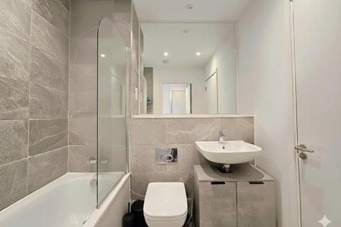 1 bedroom apartment for sale, ,  Queen Street, Salford