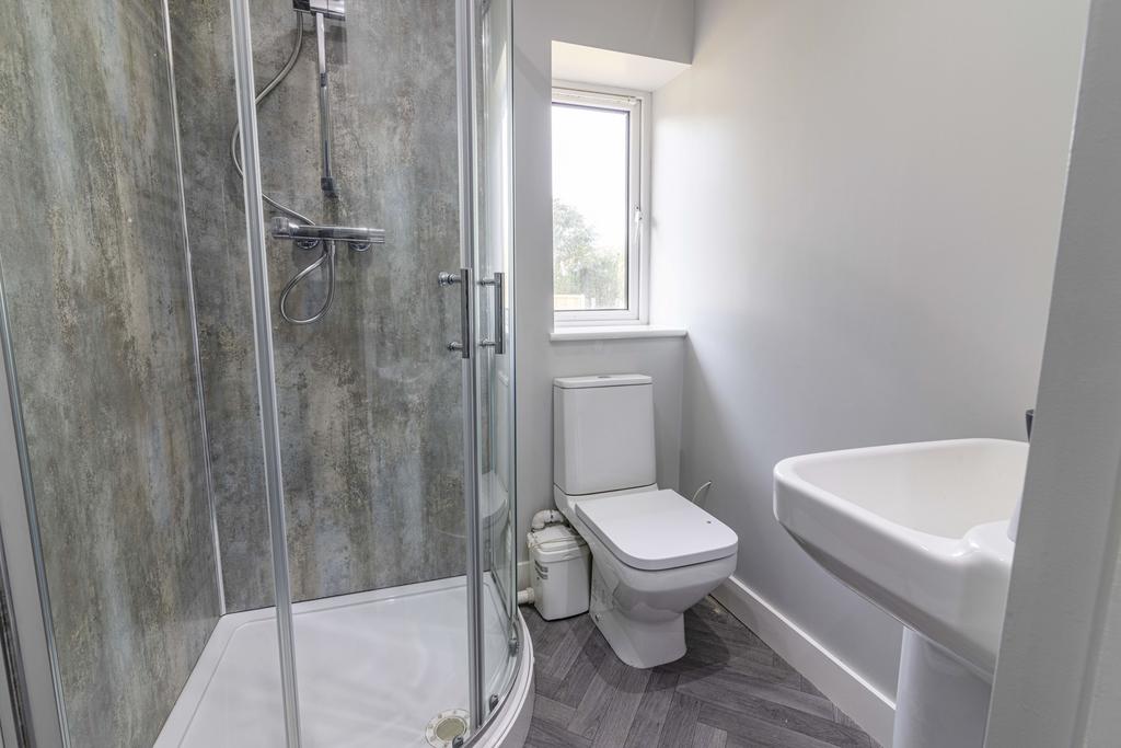 29 Broughton Drive-60