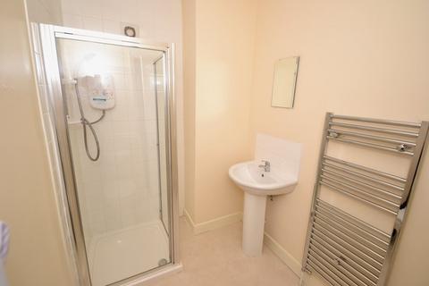 undefined, Lenton Boulevard, Lenton NG7
