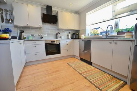 3 bedroom semi-detached bungalow for sale, Evendene Road, Hampton, Evesham, WR11 2PZ