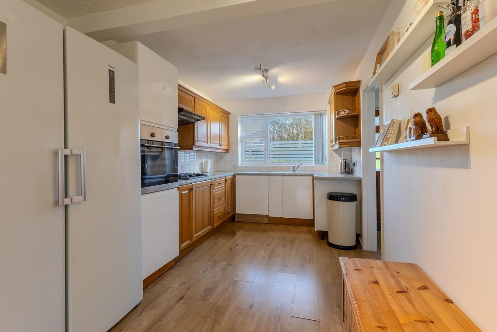 Kitchen (2)