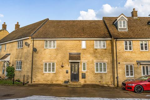 Stocks Lane, Carterton, Oxfordshire, OX18