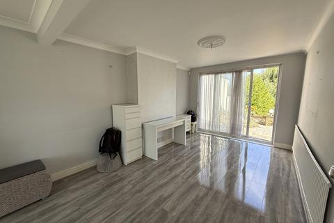 undefined, Grasmere Avenue, Wembley, HA9