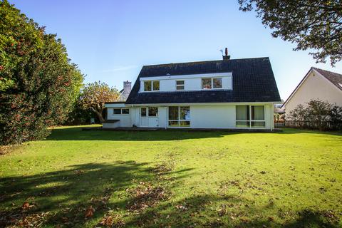 4 bedroom property for sale, Clos de la Ruette, St Martin's, Guernsey, GY4