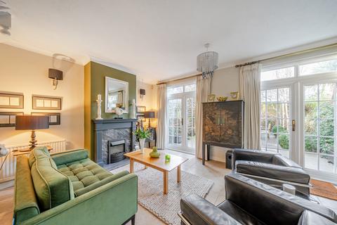 3 bedroom terraced house for sale, Spenser Mews, London, SE21