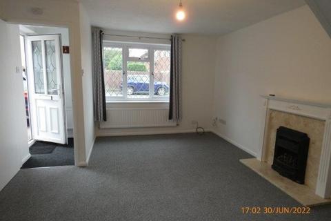 3 bedroom terraced house to rent, Deene Close, Market Harborough LE16
