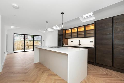 4 bedroom house for sale, Kingswood Road, Penge, London, SE20