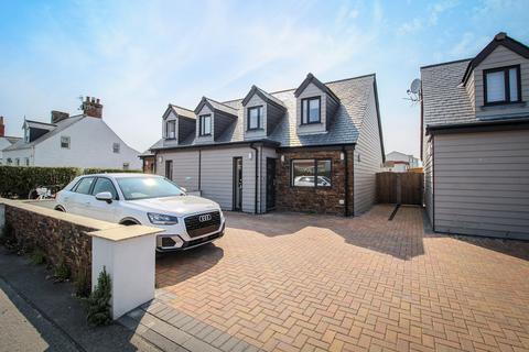 3 bedroom property to rent, Rue de Bouverie, Castel, Guernsey, GY5