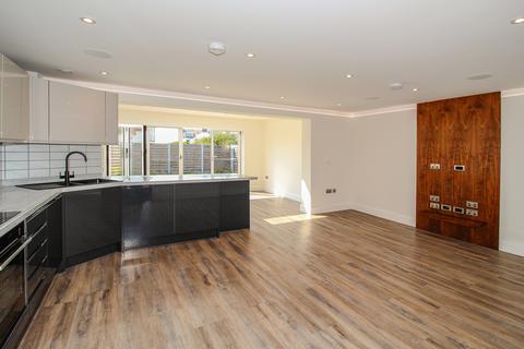 3 bedroom property to rent, Rue de Bouverie, Castel, Guernsey, GY5
