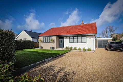 3 bedroom property for sale, La Ruette, St Martin's, Guernsey, GY4