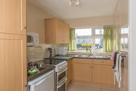 2 bedroom property to rent, Le Varclin, St Martin's, Guernsey, GY4