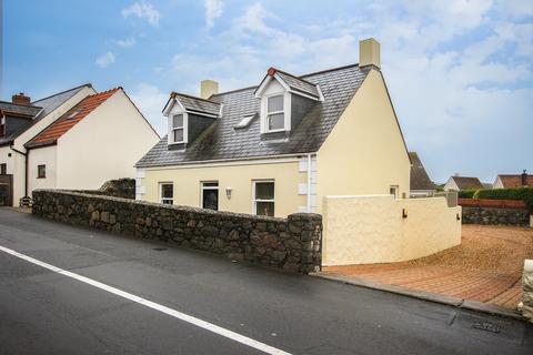 Route St Clair, Sampson's, Guernsey, GY2