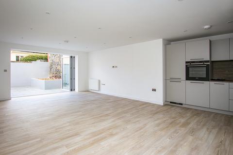 1 bedroom property for sale, Mount Hermon, St Peter Port, Guernsey, GY1