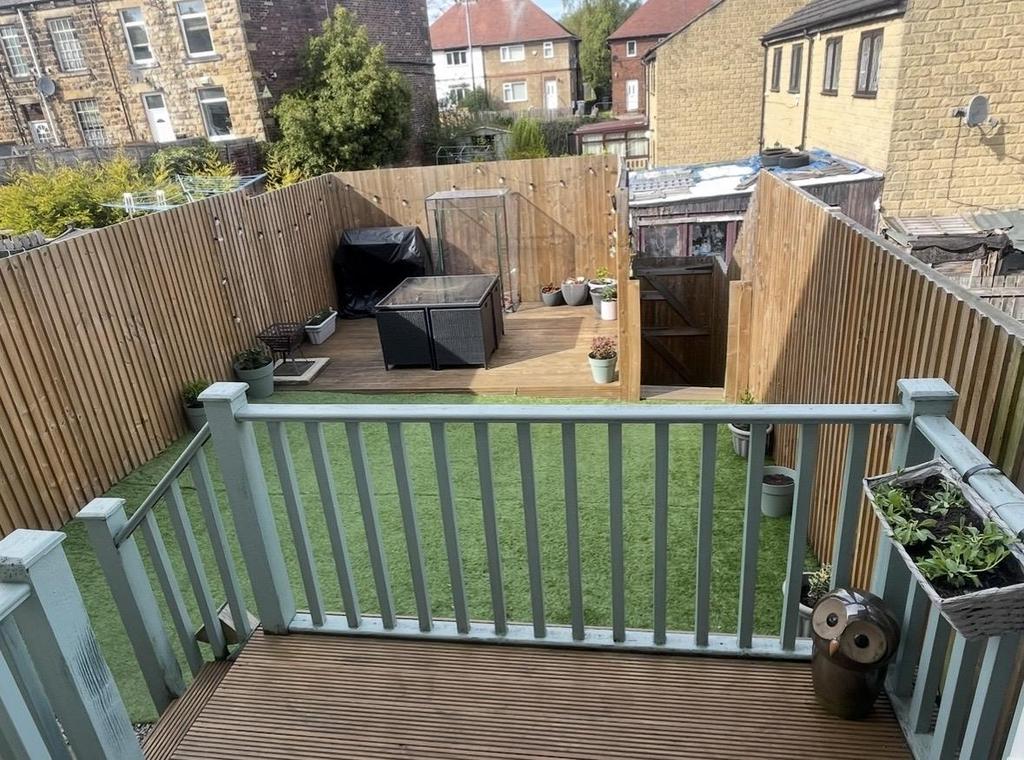 Bramleys Estate Agents - Greenfield View - Batley