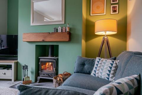3 bedroom terraced house for sale, Windsor Terrace, Norland HX6